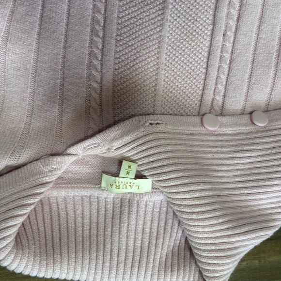 Light Pink Women's Sweater With Button Details - Picture 4 of 5